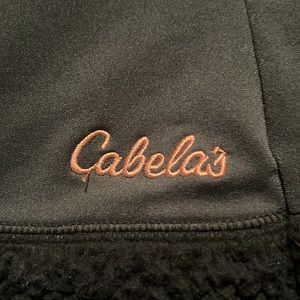 Lady’s Cabela’s fleece jacket. Size 2XL